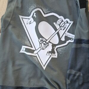 Adidas Penguins Camo Jersey, Medium (50)